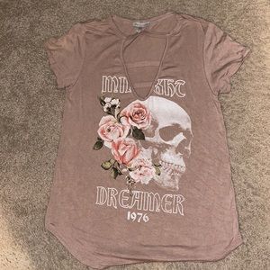 Skull T-shirt